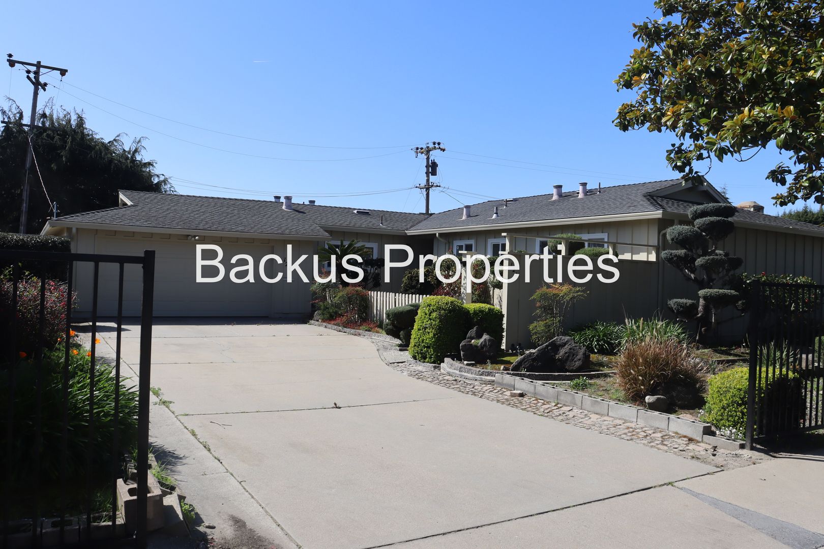 Salinas House: 124 San Jose St.