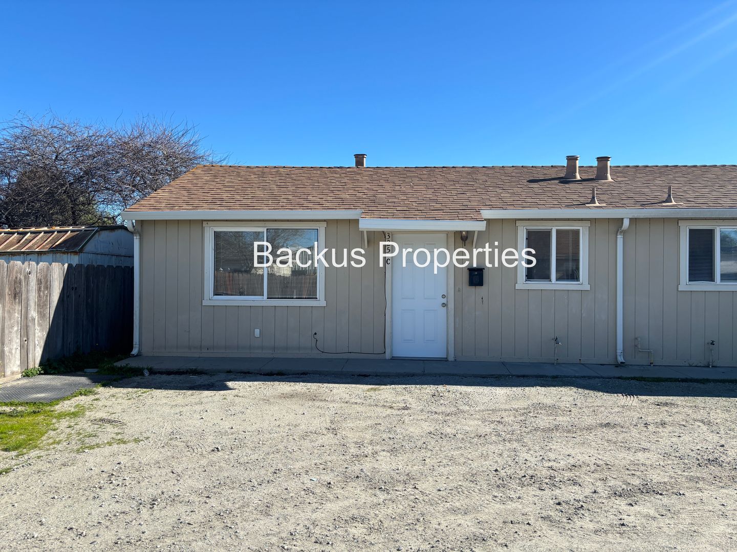 Salinas Apartment: 325 Kings Street