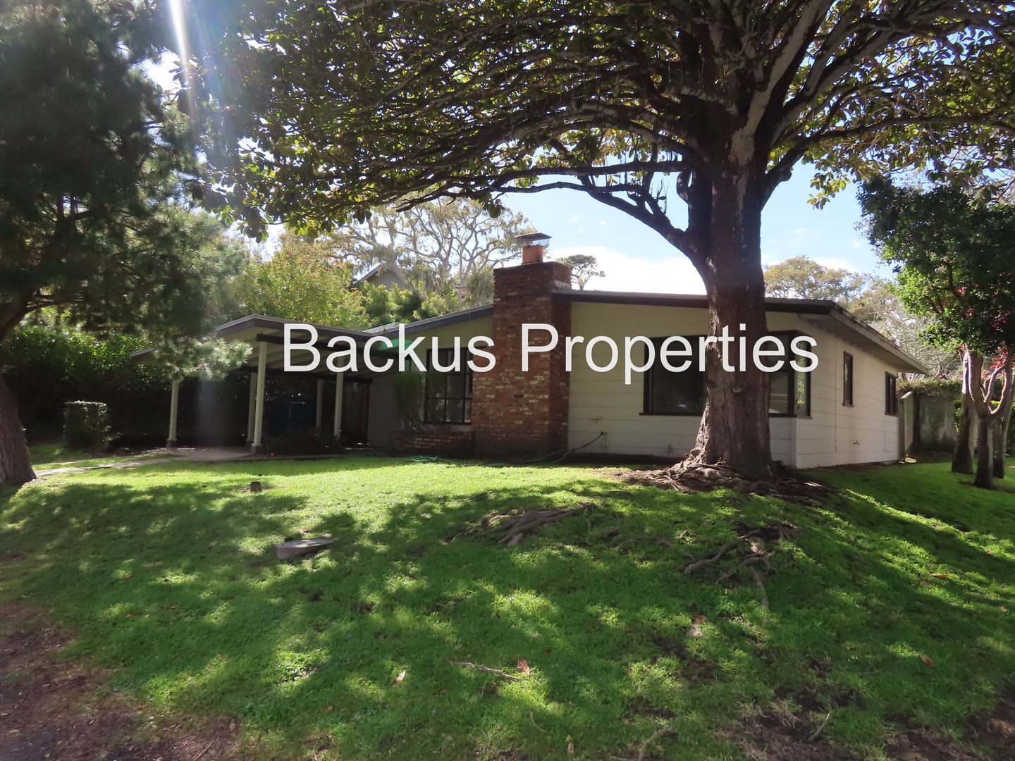 Pacific Grove House: 240 Walnut St.