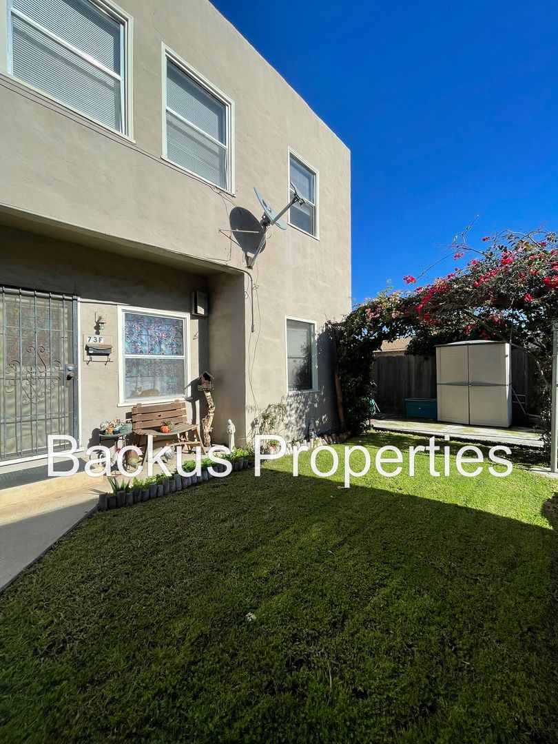 Salinas Apartment: 73 West St.