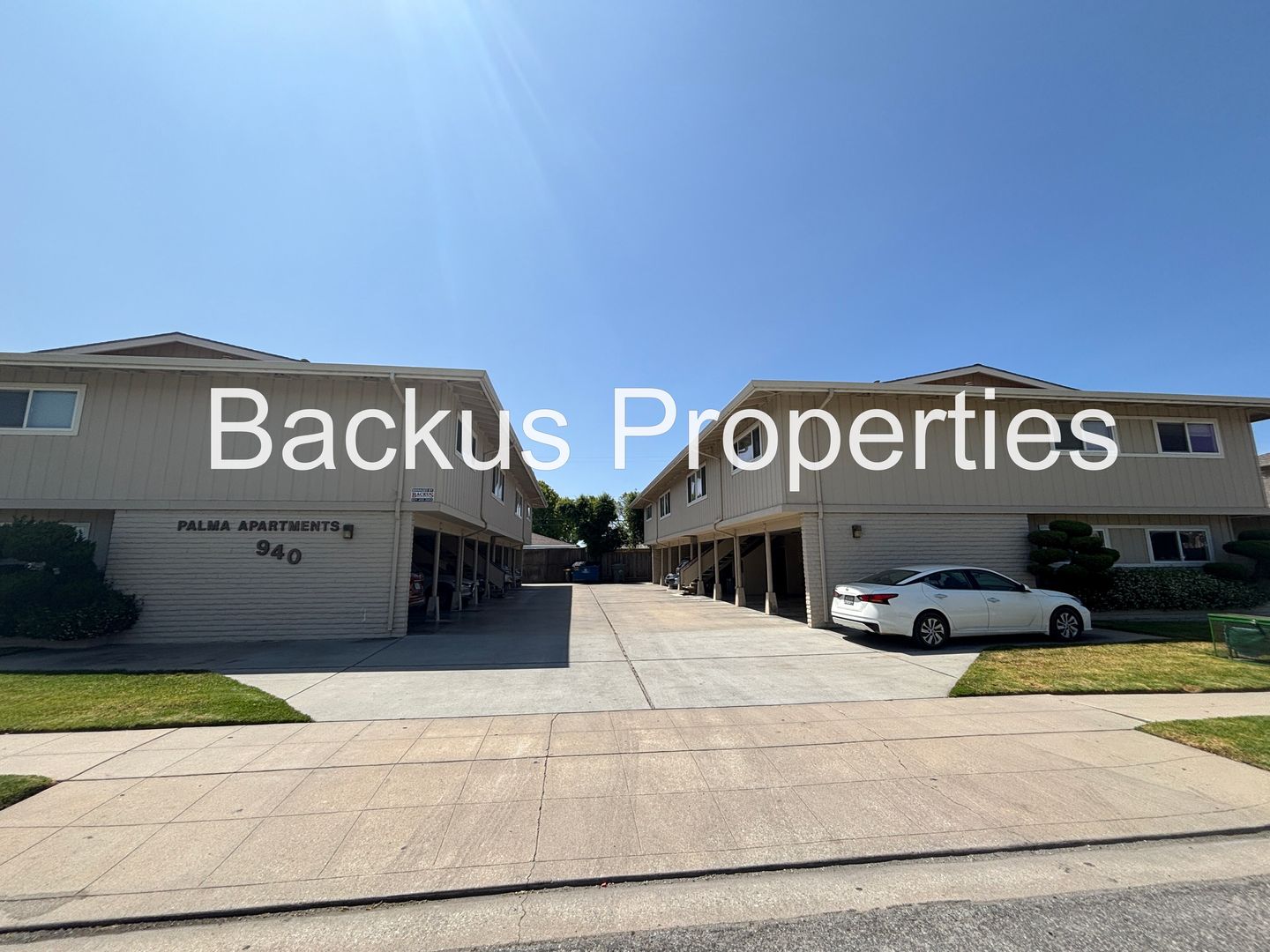 Salinas Apartment: 940 Iverson St.
