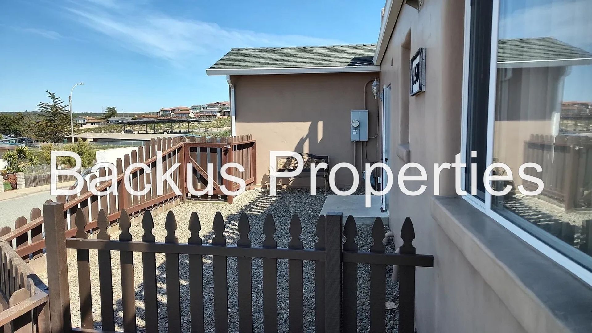 Seaside House: 1580 Wanda Ave - Unit A