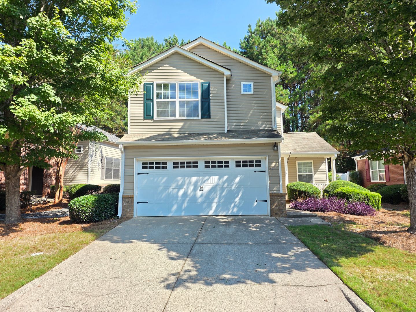 Woodstock House: 411 Chatooga Lane