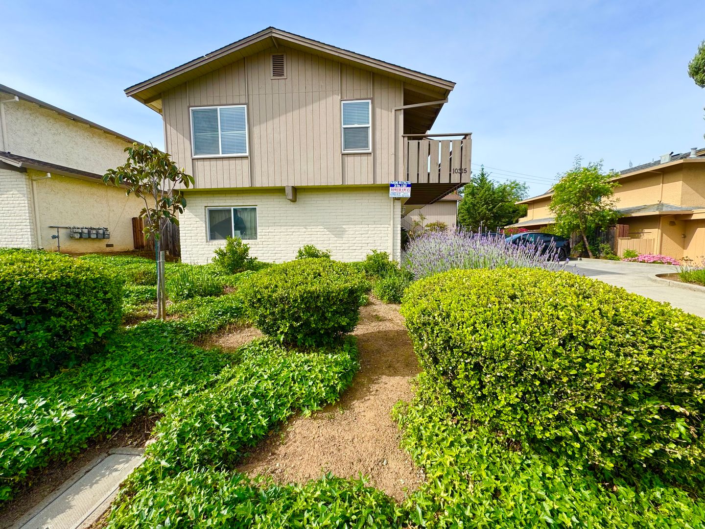 Cupertino Apartment: 10315 Alpine Drive