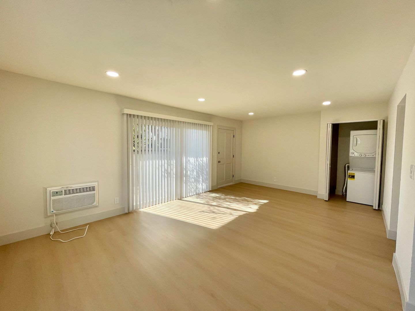 Cupertino Apartment: 10193-10195 Park Circle West