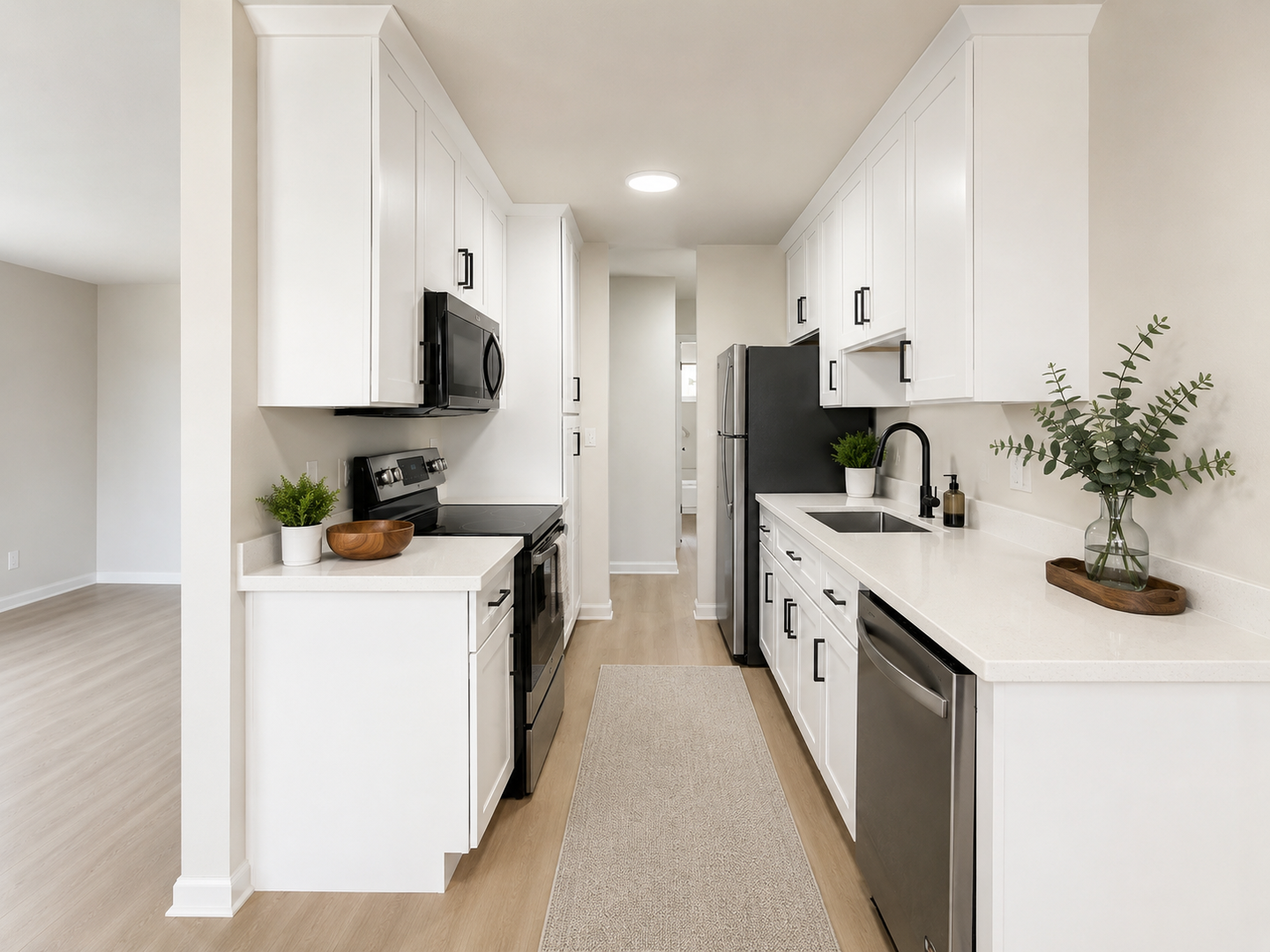 Santa Clara Apartment: 565 Saratoga Avenue