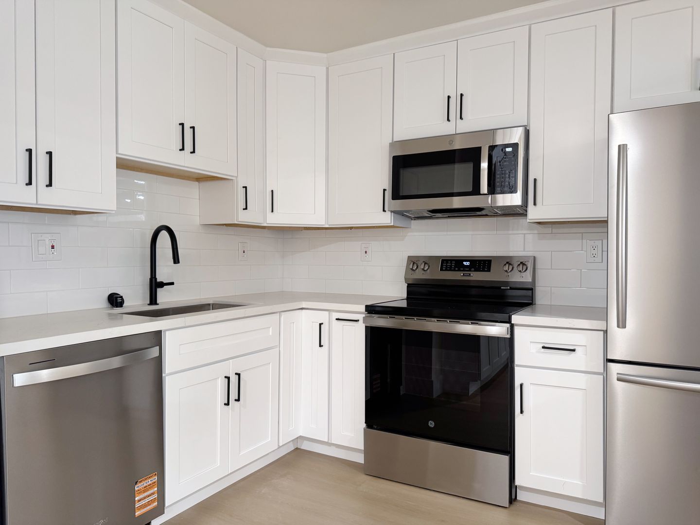 Cupertino Apartment: 10193-10195 Park Circle West