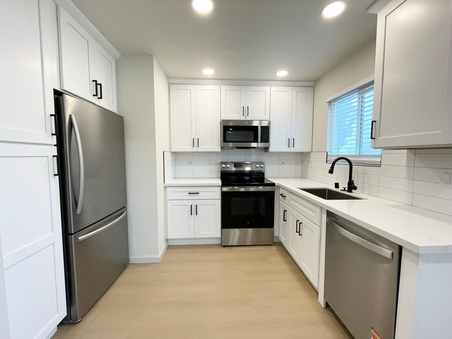 Cupertino Apartment: 10160-10162 Park Circle East