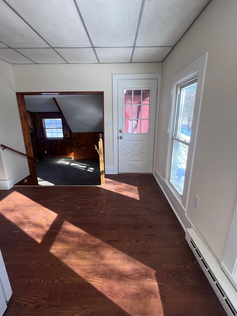 Sherburne Apartment: 45 Classic St.