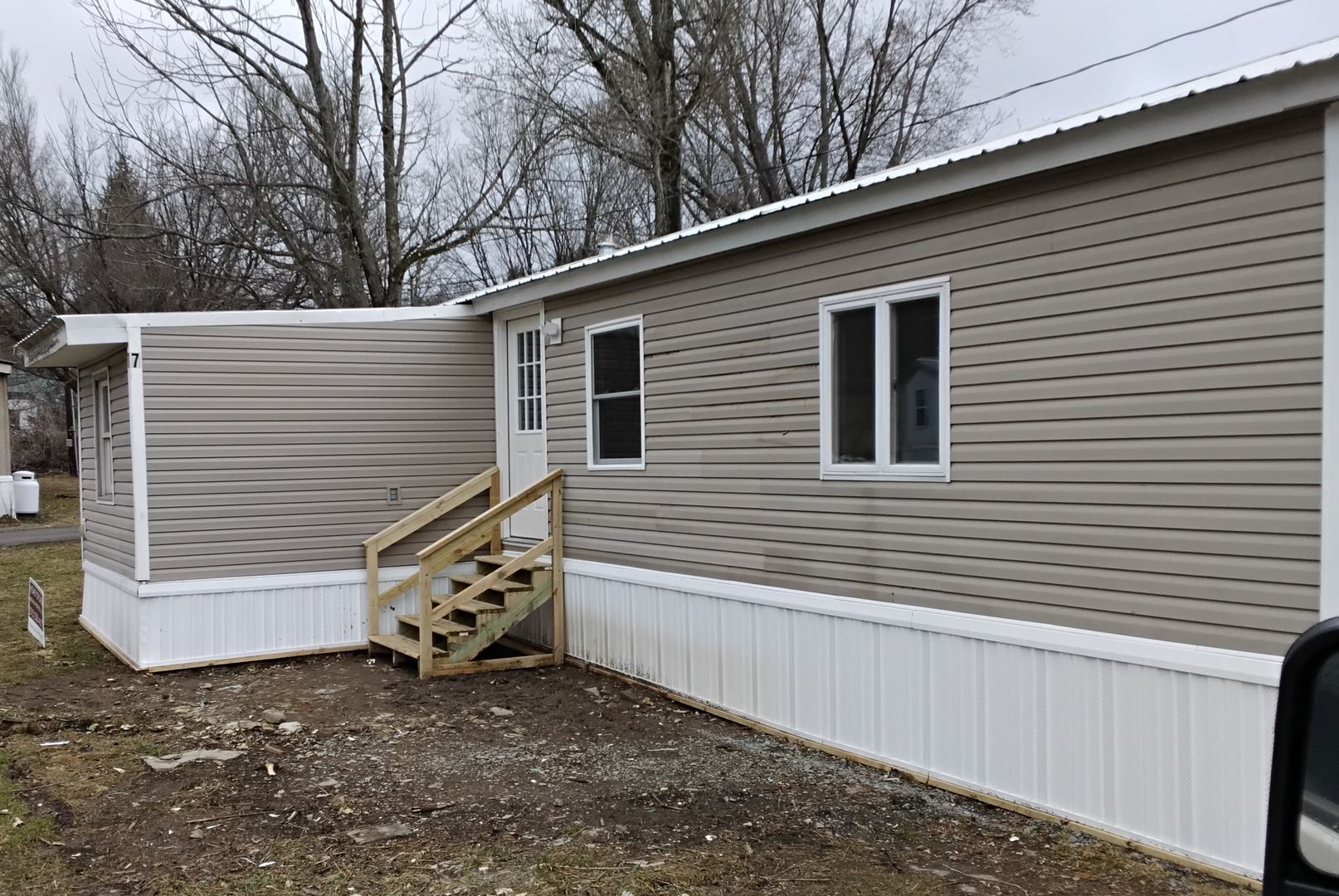 Bridgewater Apartment: 9510 US Route 20