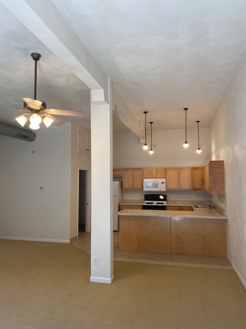 Mascoutah Apartment: 1410 Eisenhower St