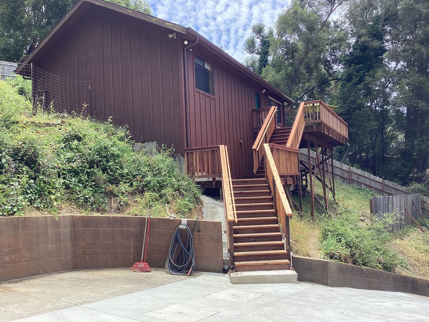 Aptos House: 1920 Redwood Drive