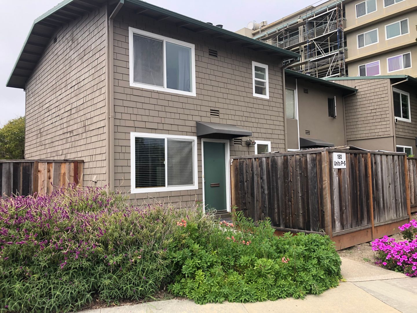 Santa Cruz Townhome: 180 Dakota Avenue #P