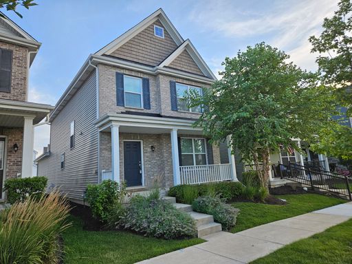 WOW! Great RENTAL, Low maintenance village home.