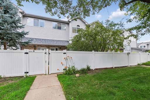 441 Park Ridge Lane, Unit G – photo 1