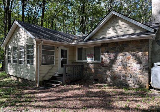 3 Bed Cozy Ranch