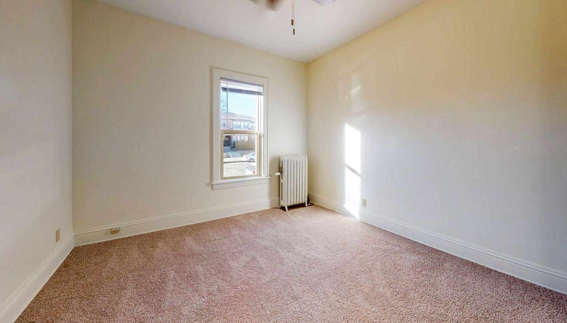 Minneapolis Apartment: 2801 Park Ave