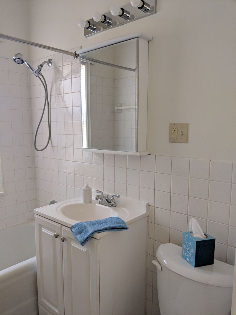 Minneapolis Apartment: 2801 Park Ave