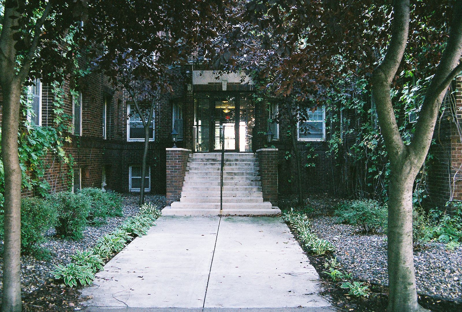 Minneapolis Apartment: 610 West Franklin Avenue