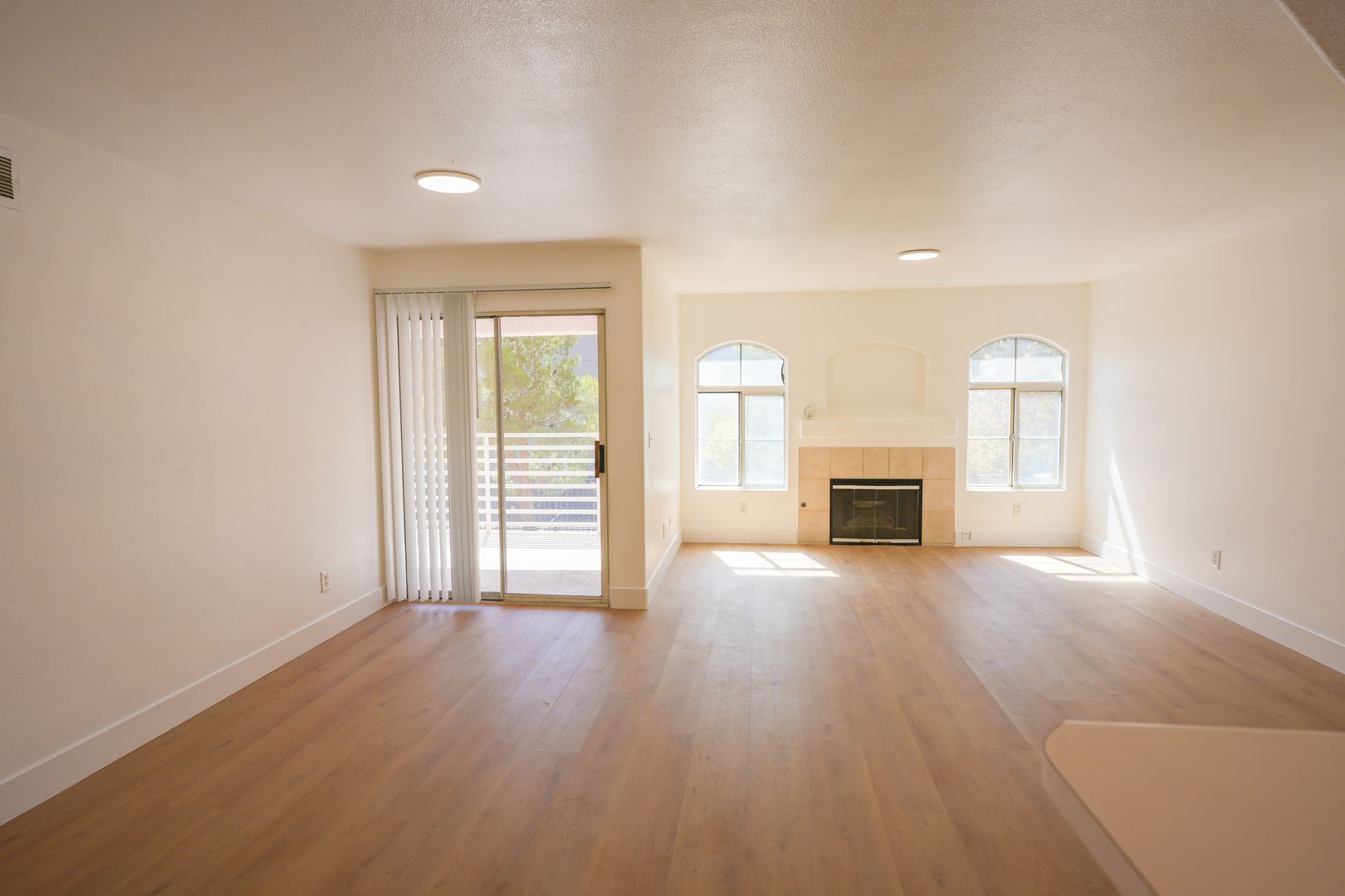 Las Vegas Condo: 4555 E Sahara Ave Unit 227