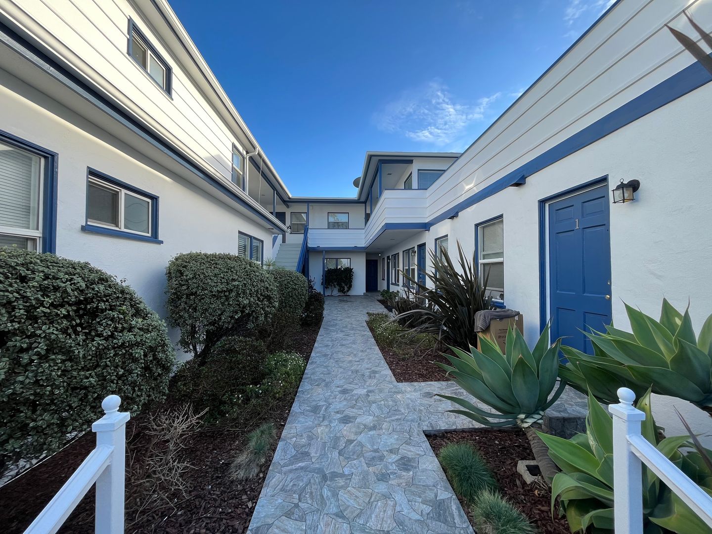 Newport Beach Apartment: 1703 W. Balboa Blvd.