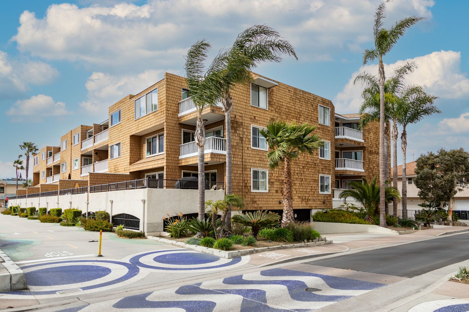 Newport Beach Condo: 600 E. Oceanfront