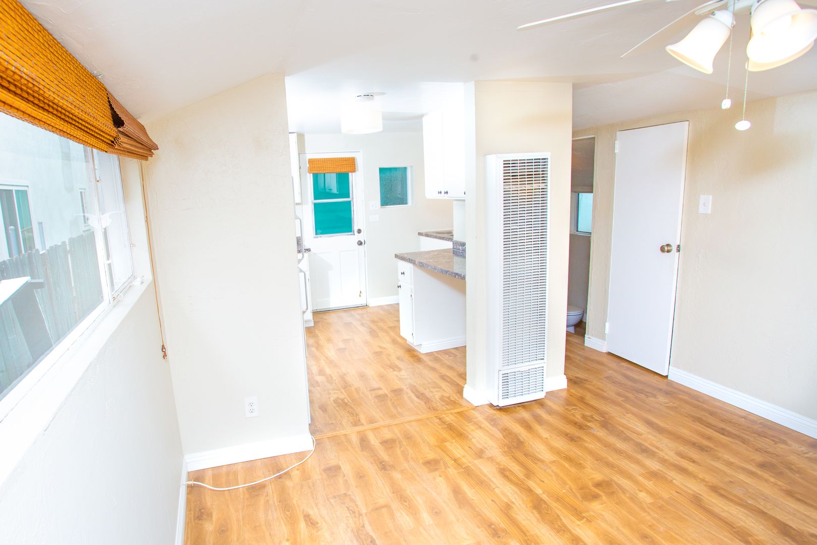 Newport Beach Apartment: 915 East Balboa Blvd.