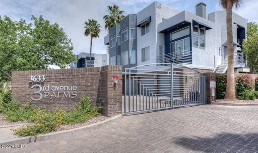 Downtown Modern Townhome – photo 1