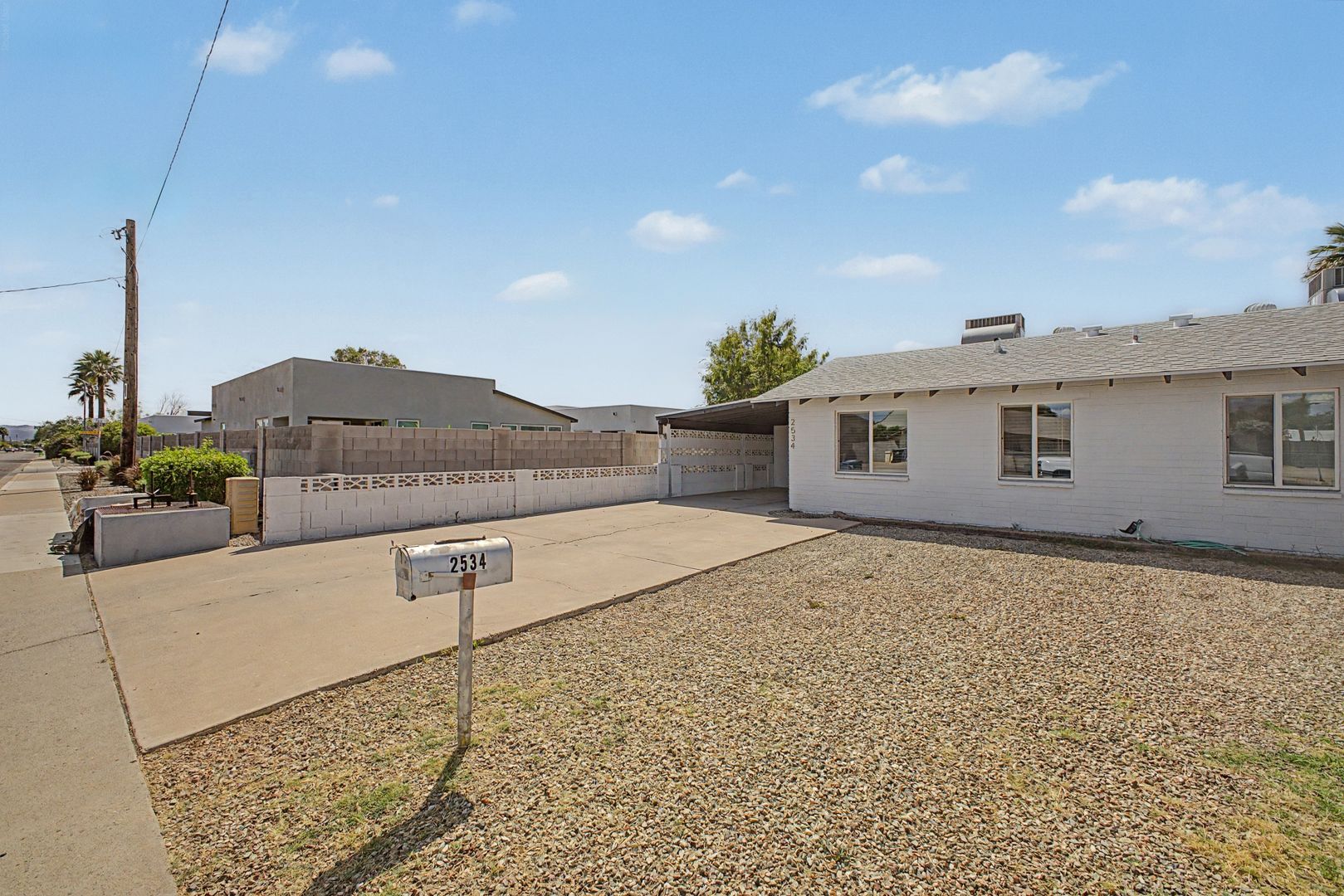 Phoenix Townhome: 2534 N 28th St