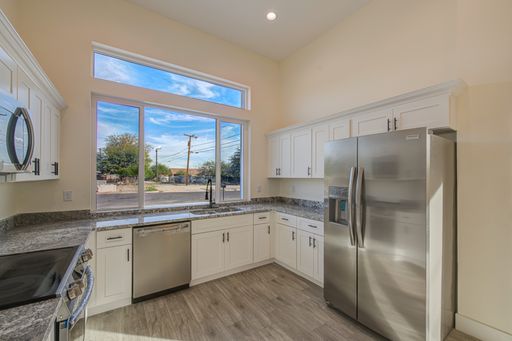 Duplex Unit available for Rent – photo 1