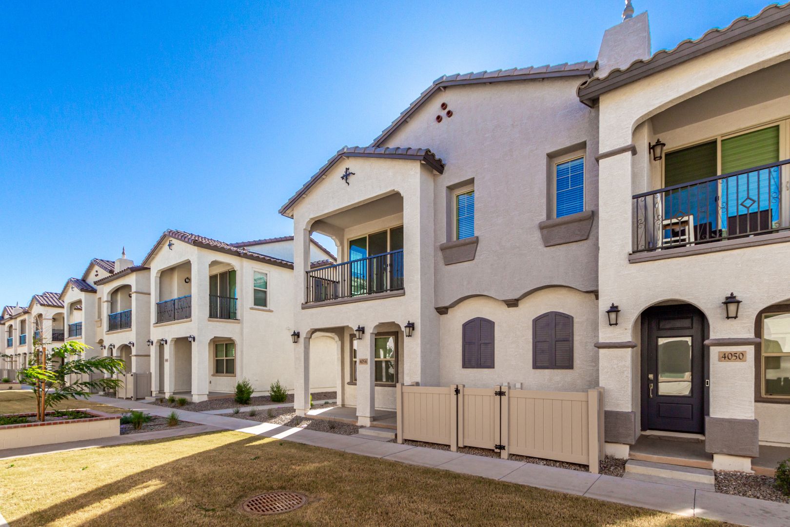 Gilbert Townhome: 4054 E Amoroso Dr