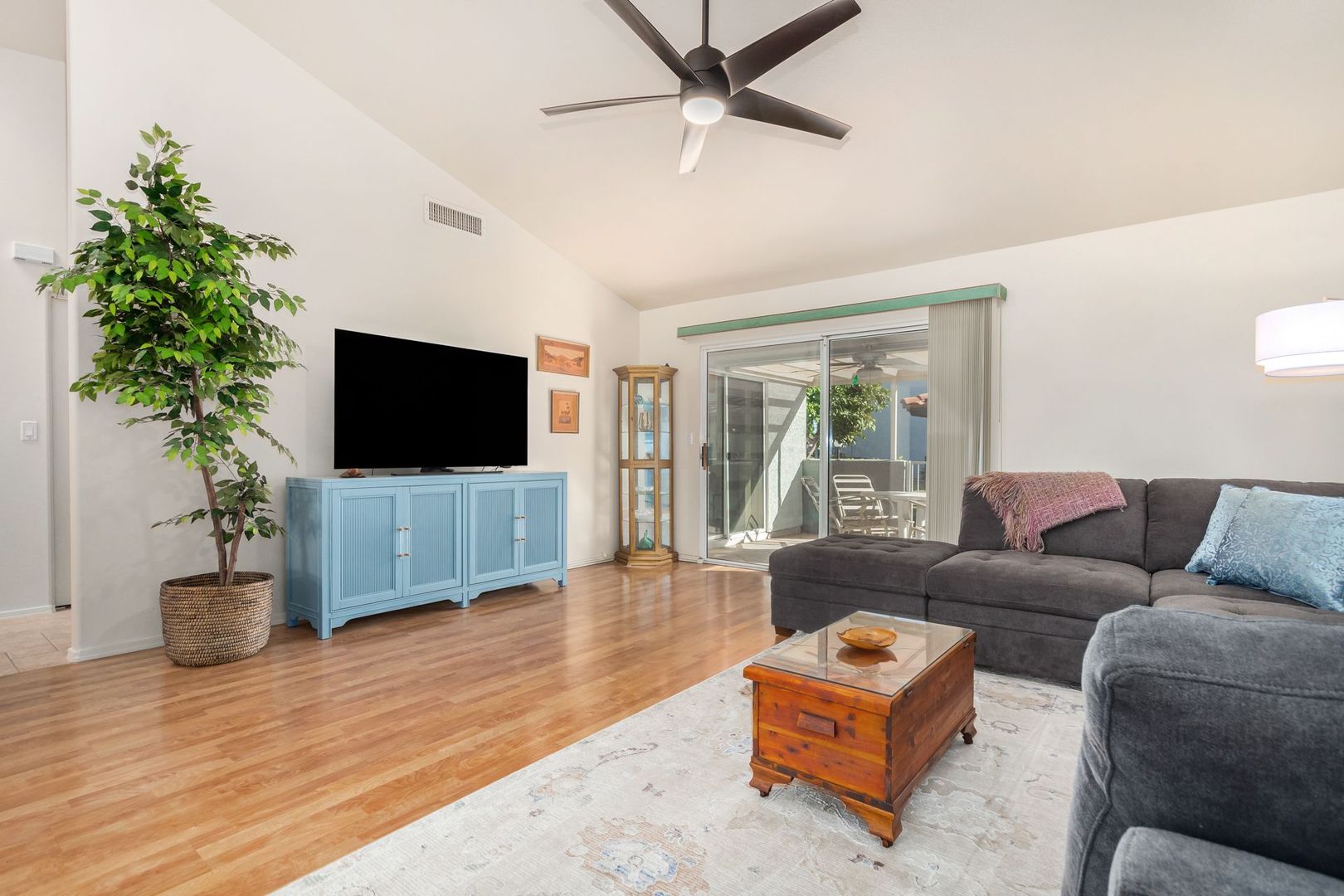 Mesa Townhome: 220 N 22nd Pl Unit 1109