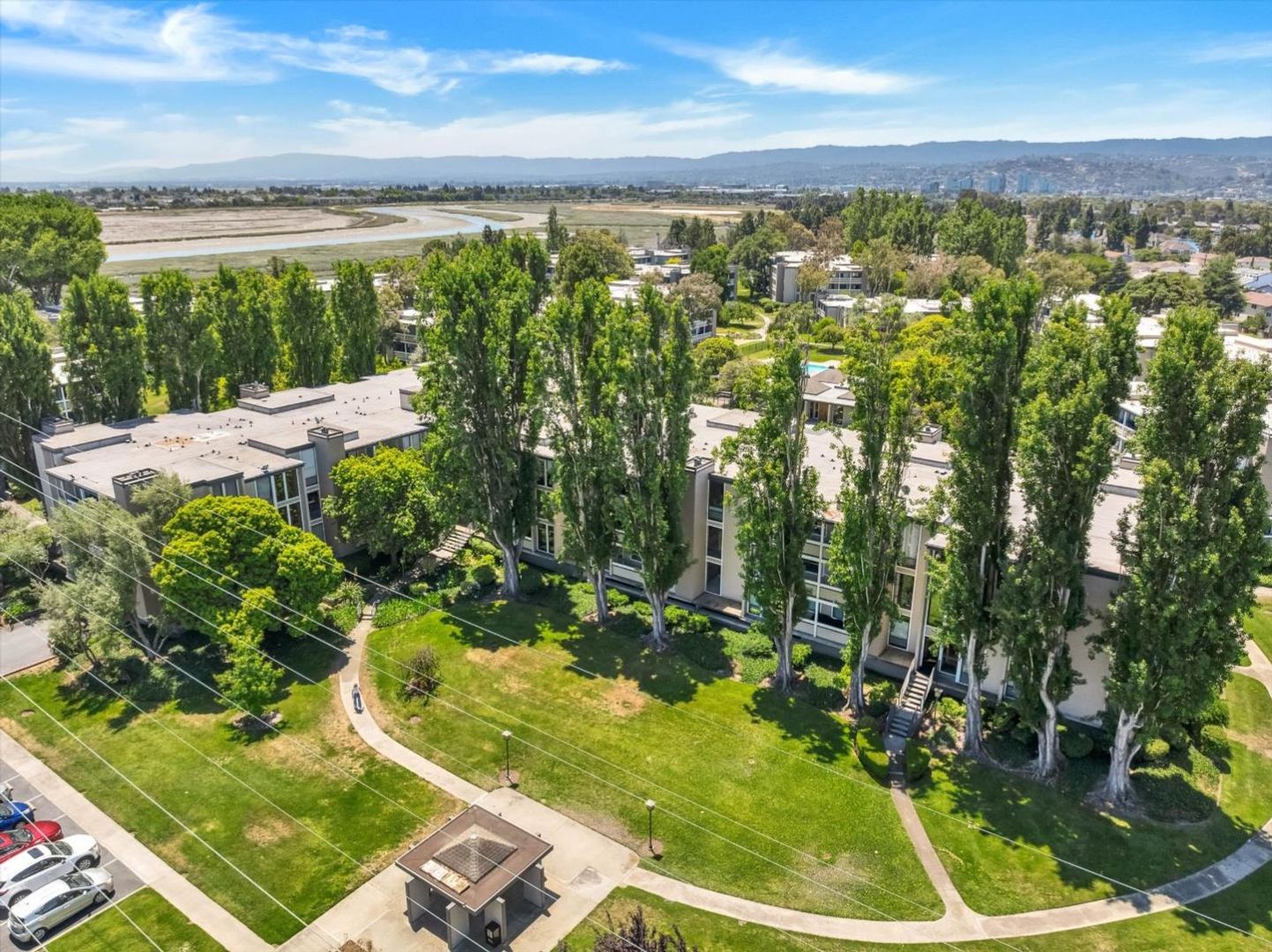 Foster City House: 1170 Foster City Blvd #107