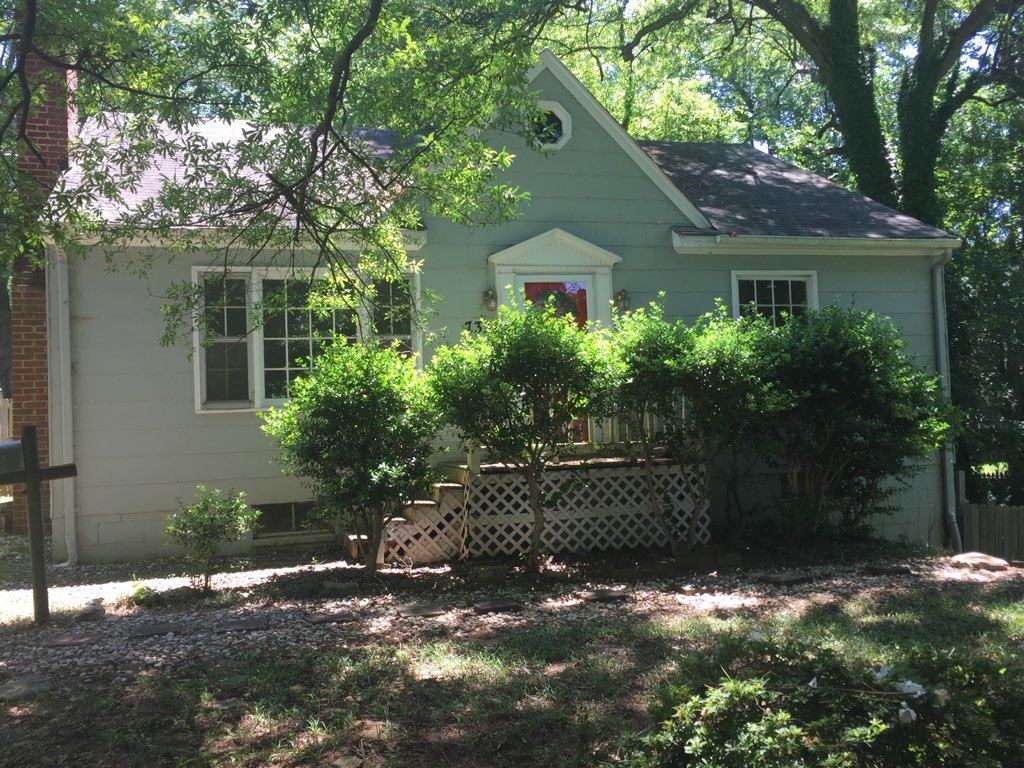 Winston-Salem House: 733 Magnolia