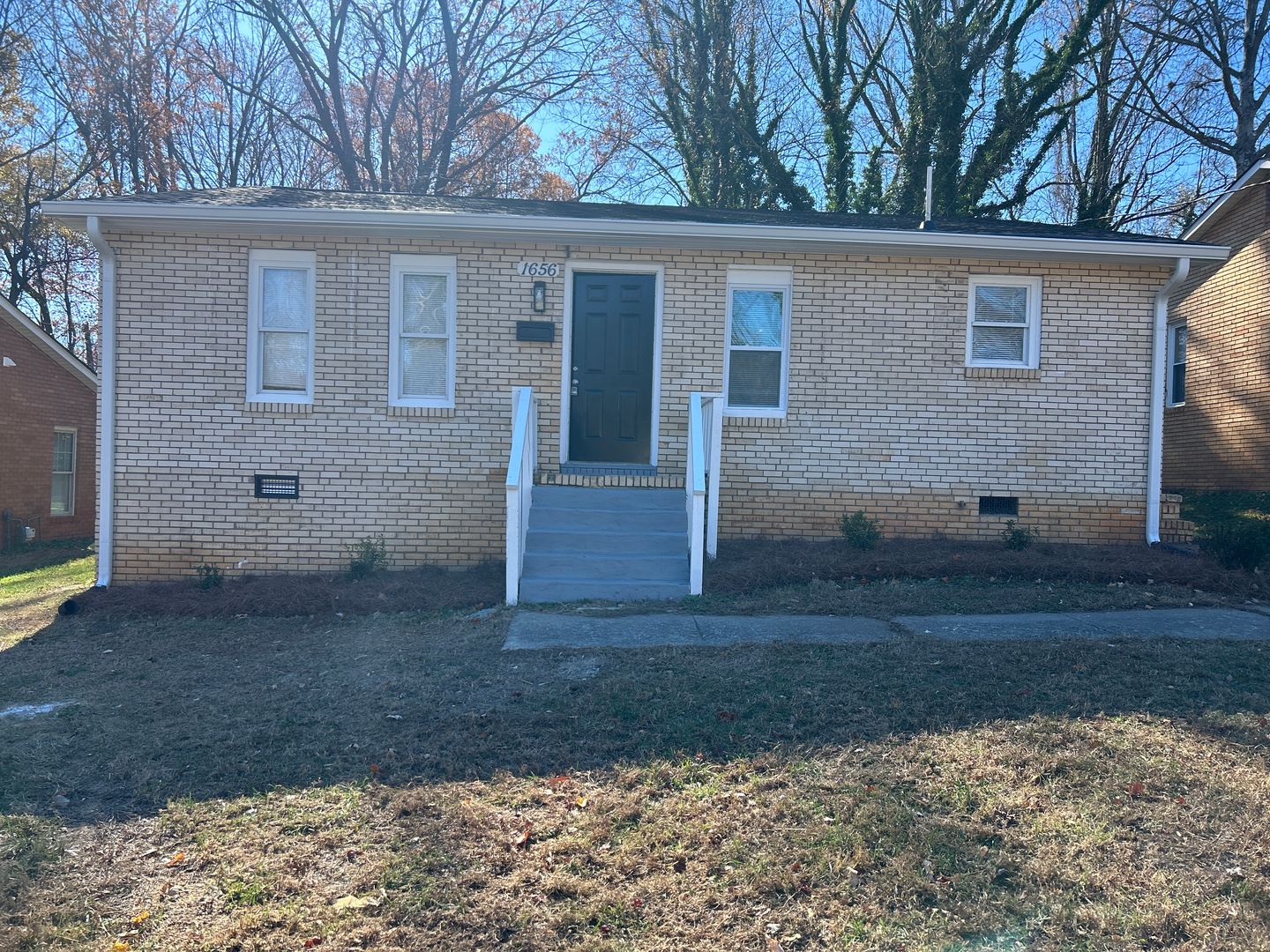 WINSTON-SALEM House: 1656 NE TWENTY-SECOND  STREET