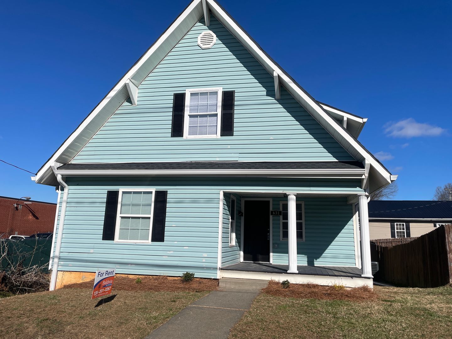 WINSTON-SALEM House: 631 JUNIA AVENUE