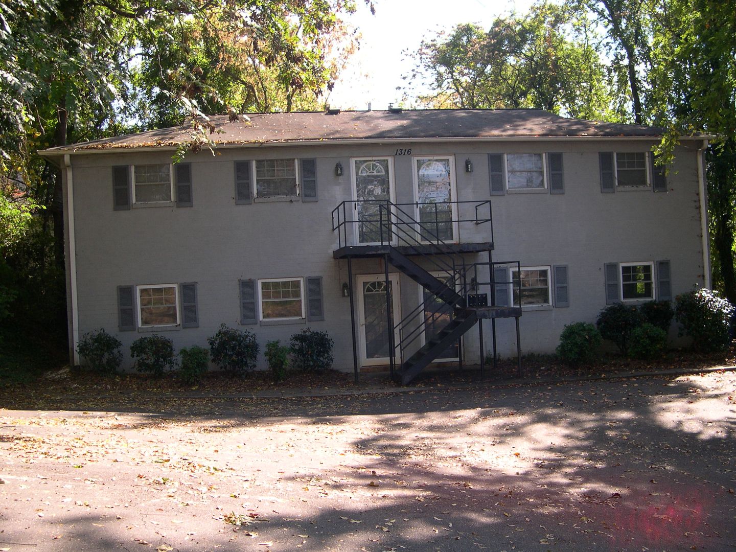 WINSTON-SALEM Apartment: 1316 FORSYTH ST