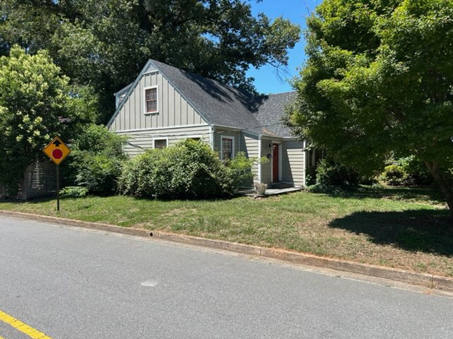 WINSTON-SALEM House: 2300 ROSEWOOD AVE.