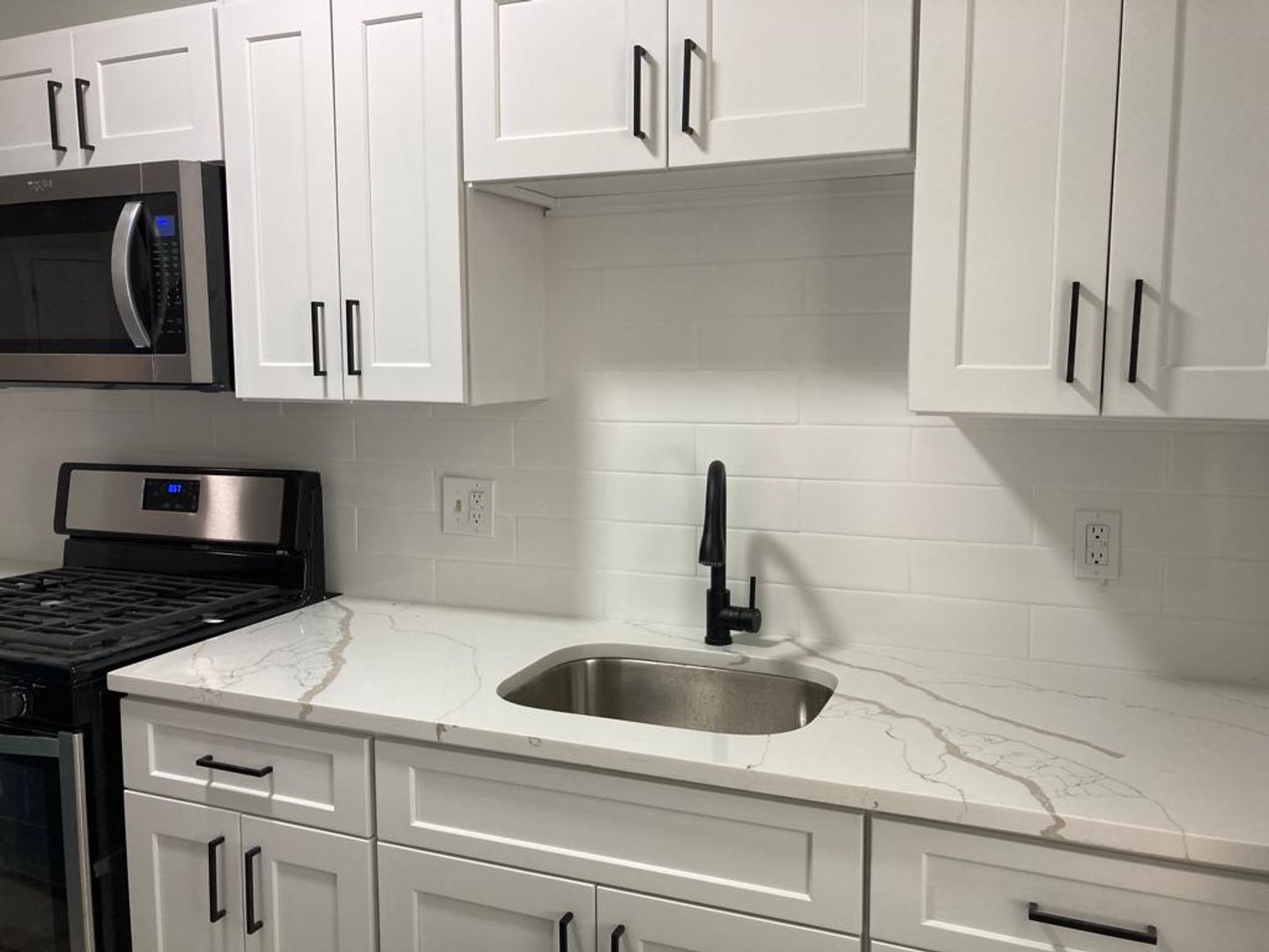 Bayonne Apartment: 102 Evergreen Street