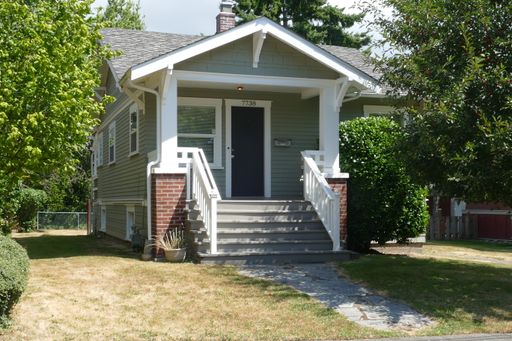 Charming - 2 Bedroom, 1 Bathroom - Ballard House - Large Yard – photo 1