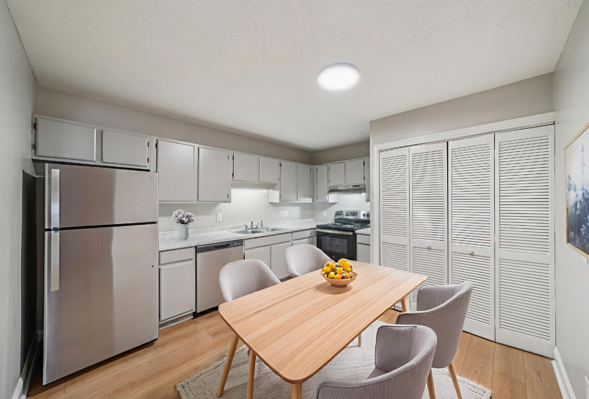 Tuscaloosa Apartment: 1105 Skyland Blvd E