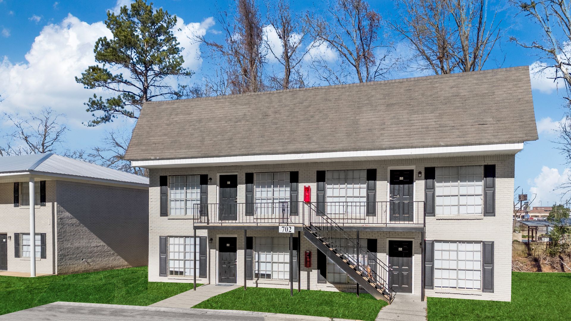 Tuscaloosa Apartment: Dogwood Lane