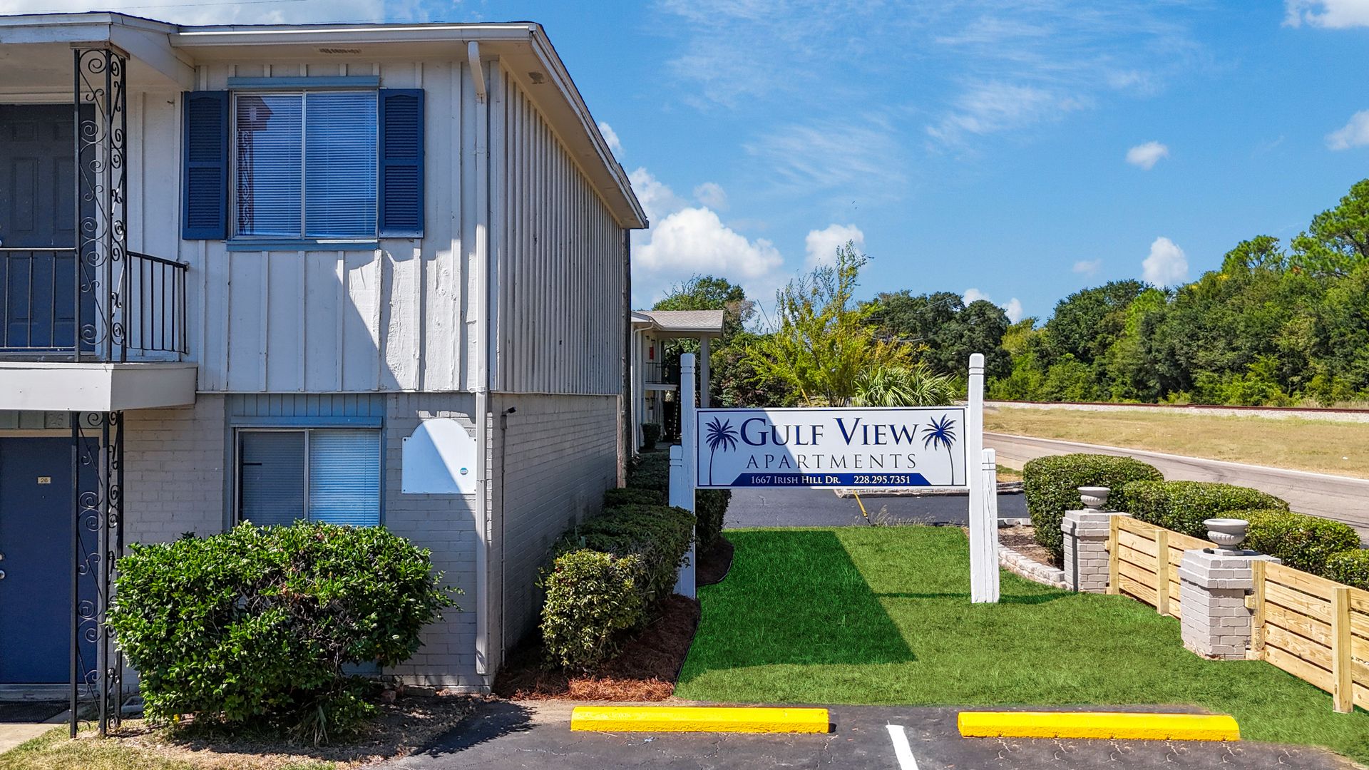 Gulf View Apartments | Remodeled!