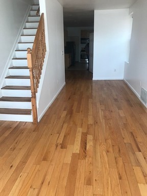 1914 Barclay St 3 Bedroom 1.5 Bath $1300 – photo 1
