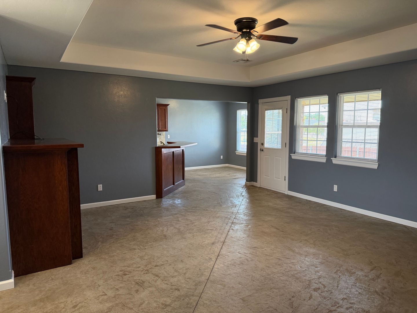 4428 Peachtree Dr. 8 of 12