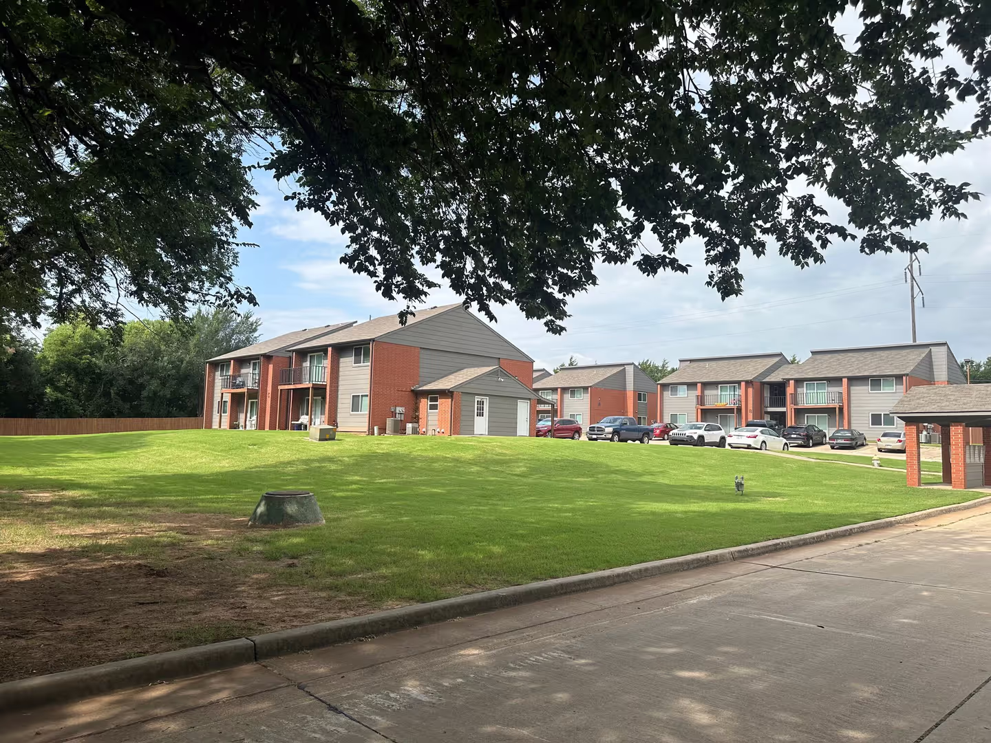Shawnee Apartment: 4204 N. Harrison St