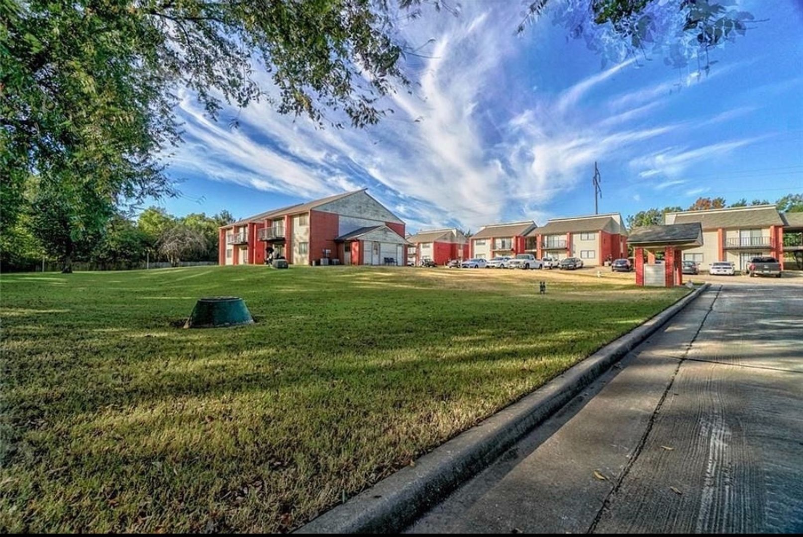 Shawnee Apartment: 4204 N. Harrison St