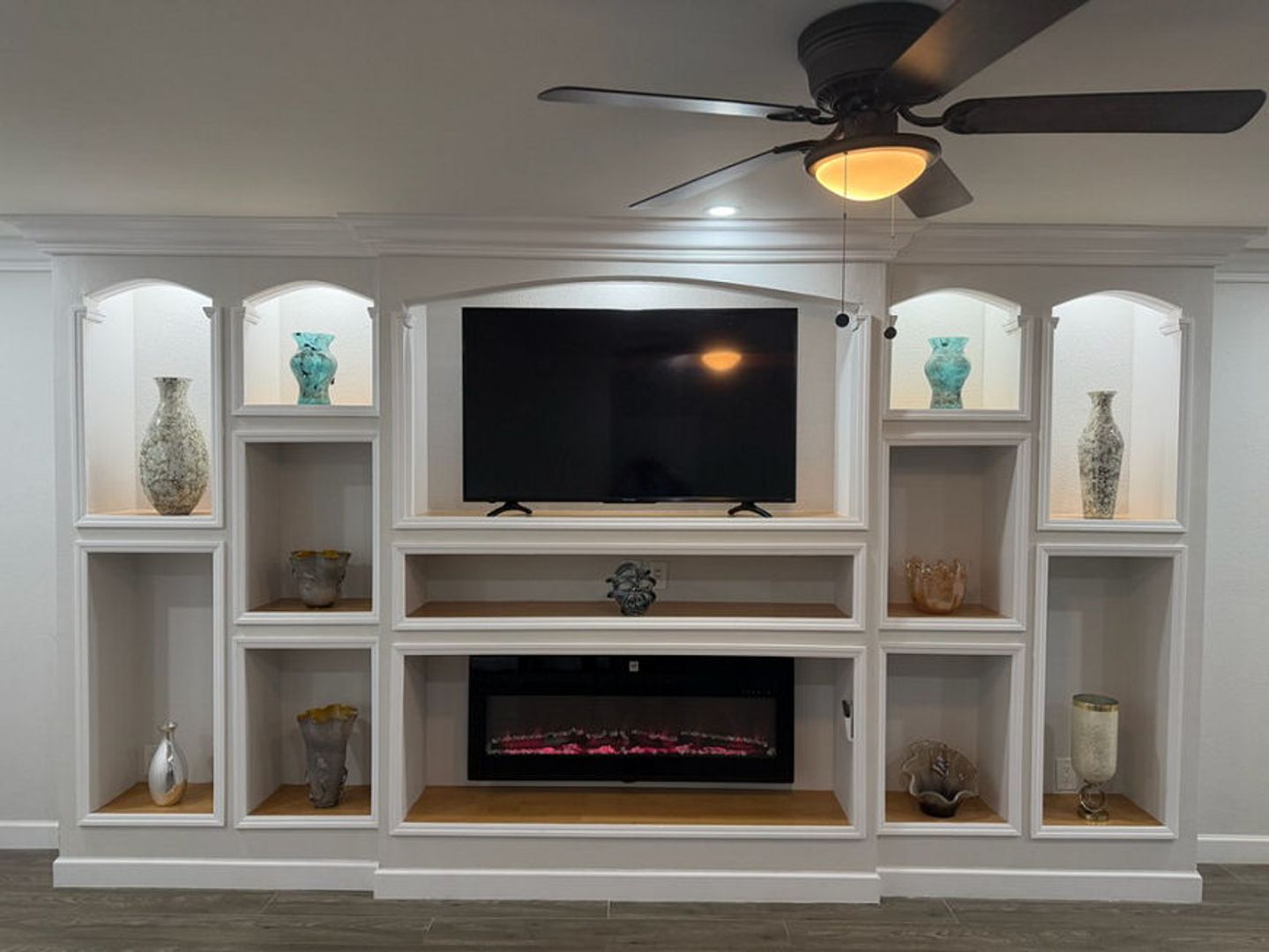 Los Angeles Apartment: 6311 Monterey Rd.