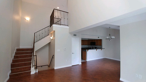 Spacious 2 Brs + 2.5 Baths Townhome has Loft, Walk-in closet, Balcony & Washer/Dryer – photo 1