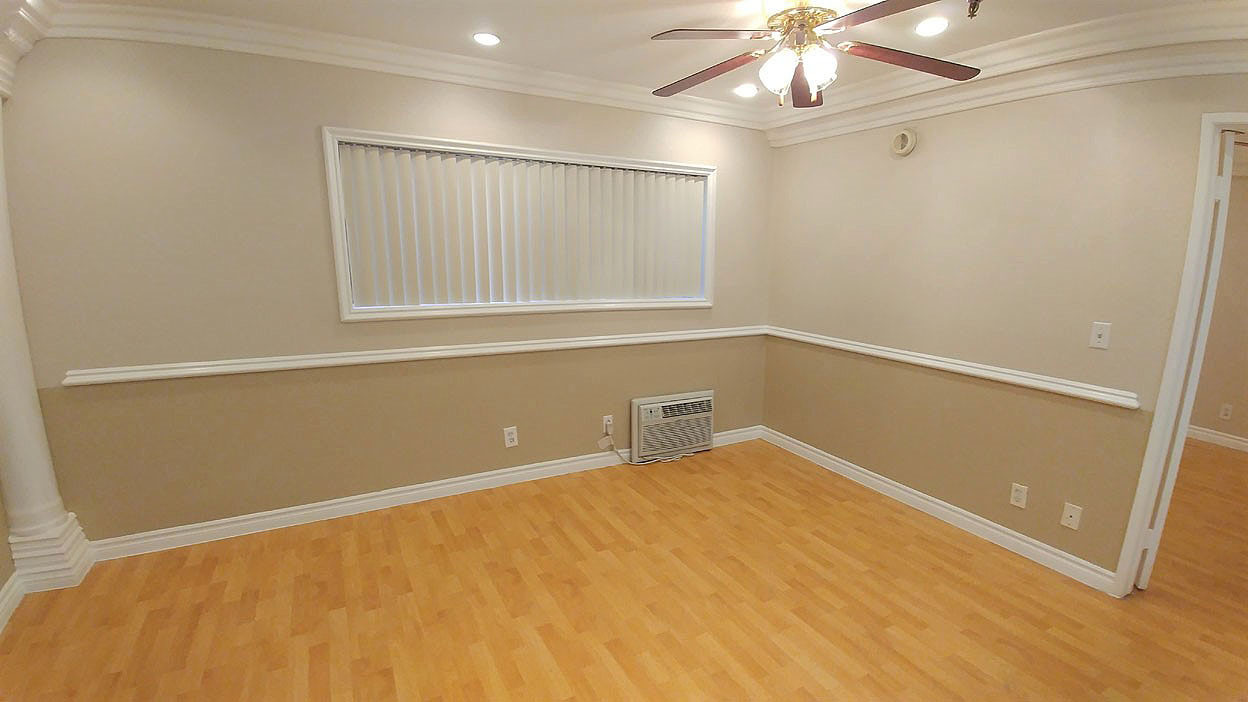 Hollywood Hills Apartment: 2069 N. Argyle Ave.